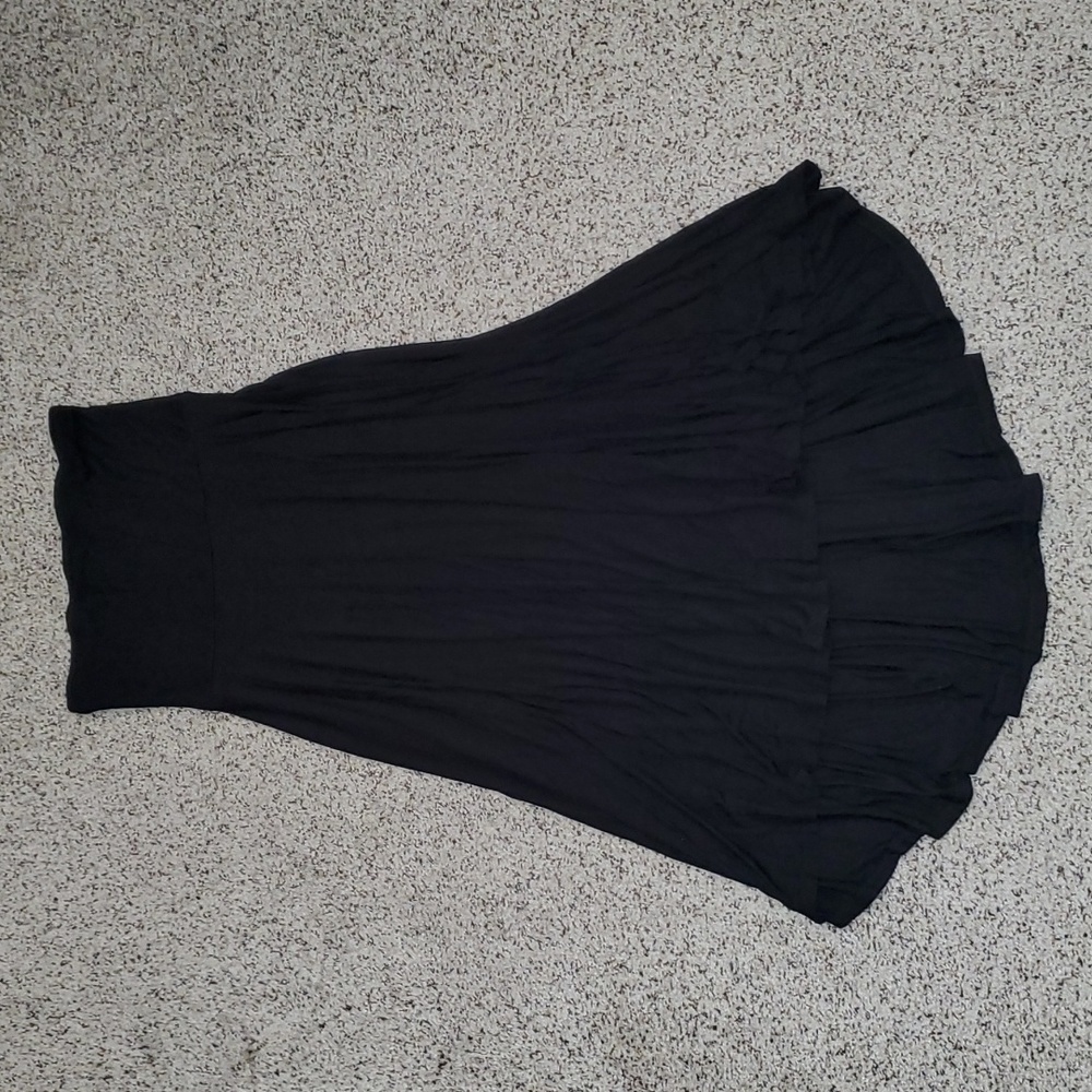 💥 3/$30 Motherhood Black Knit Long Skirt